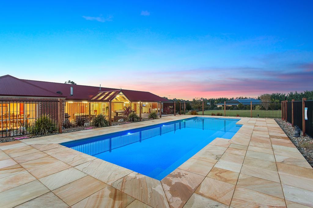 4 Warrenda Place, Bittern VIC 3918, Image 0