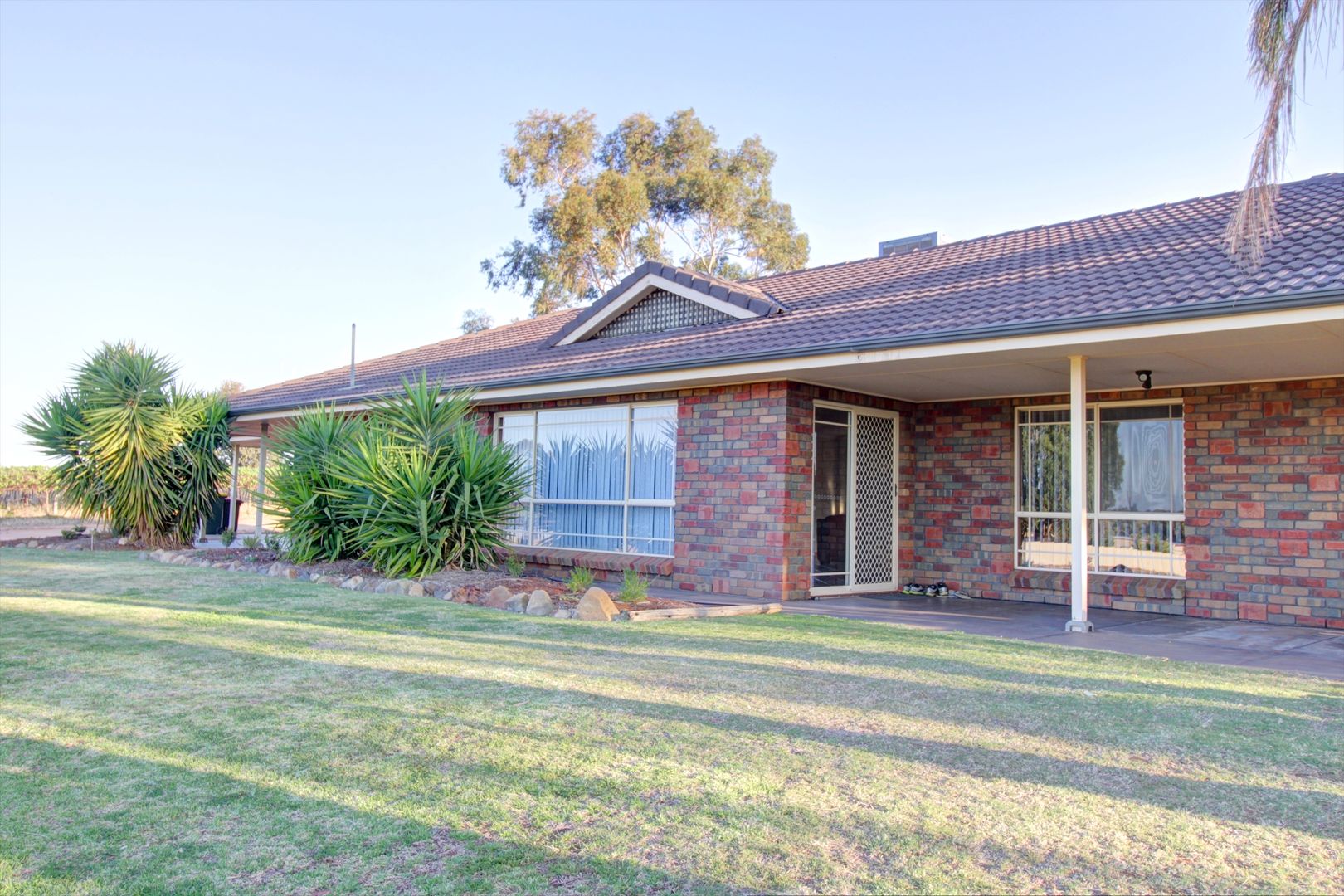 498 Holmes Road, Kingston On Murra Property History & Address