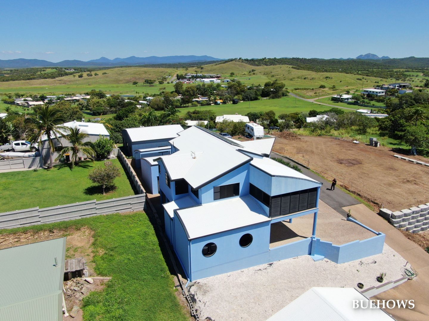 5B Clements St, Emu Park QLD 4710, Image 2