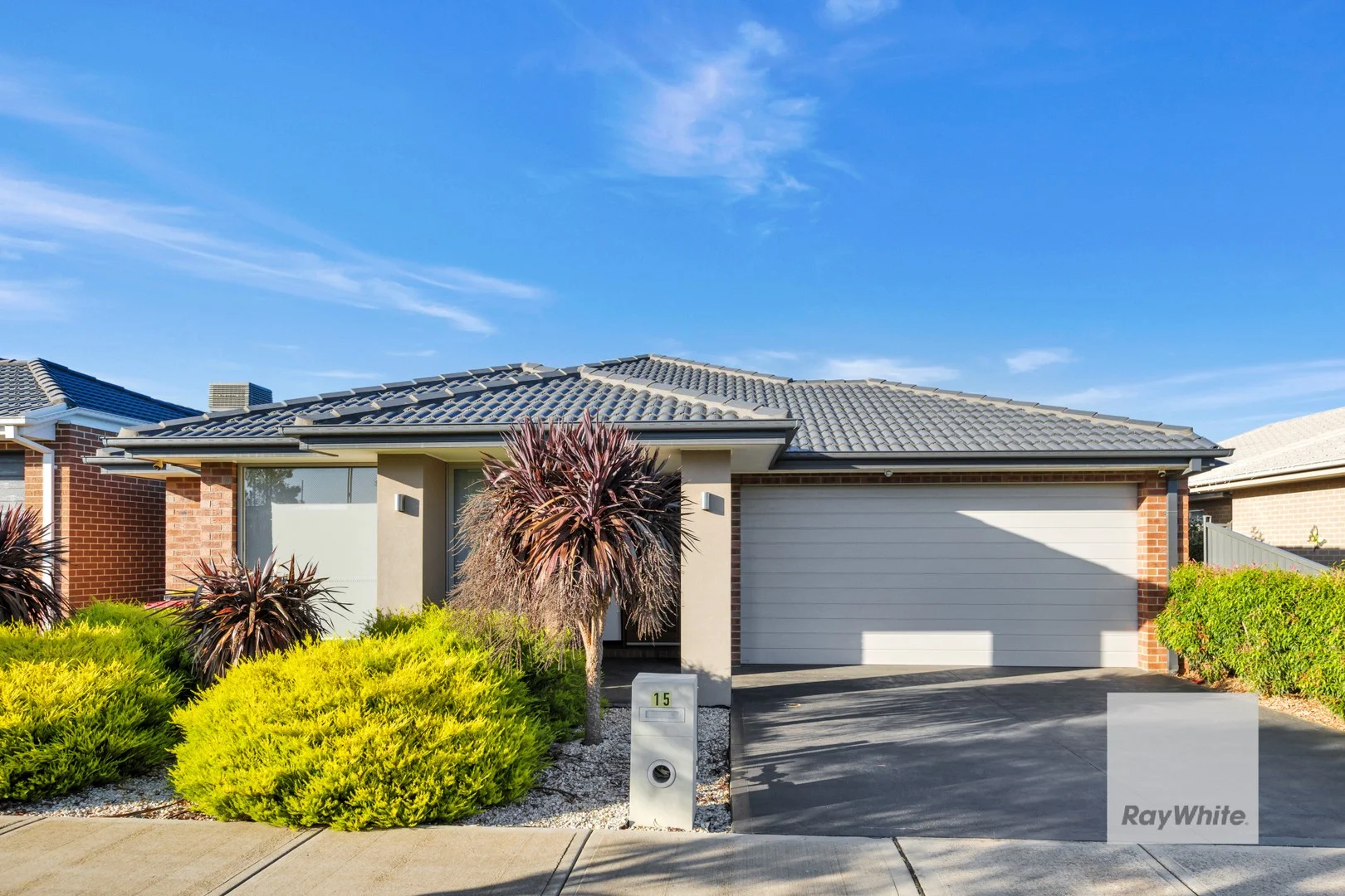 Primary image of 15 Azadi Crescent, Strathtulloh VIC 3338