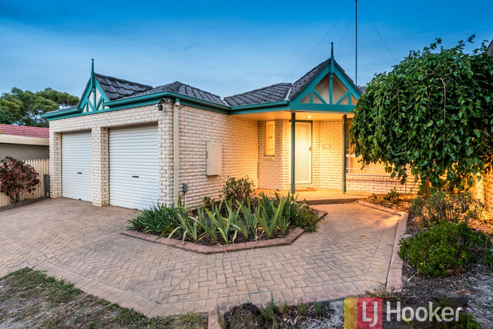 13 Adelong Court, Berwick VIC 3806, Image 0