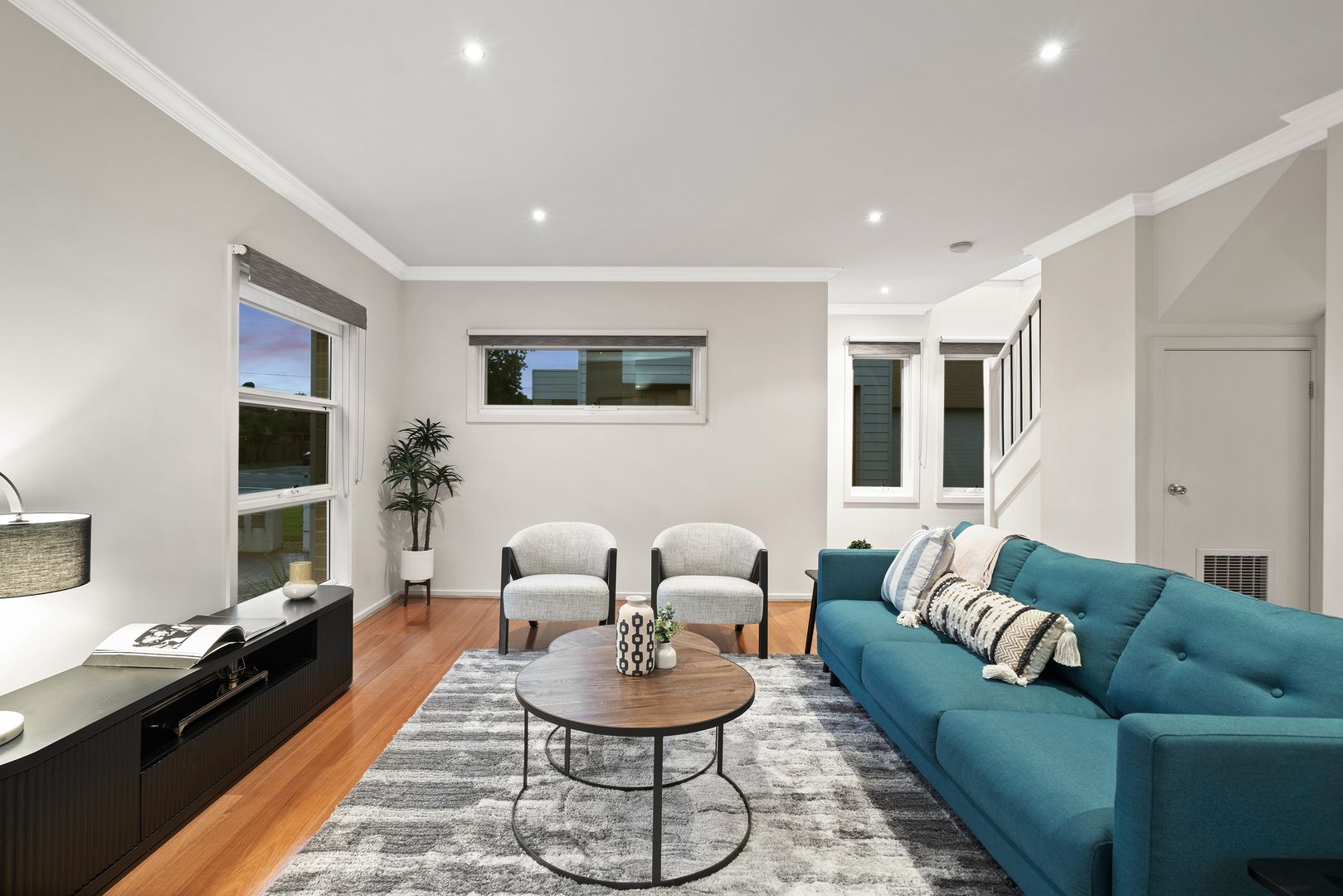 1/1 Gordon Court, Ringwood VIC 3134, Image 2