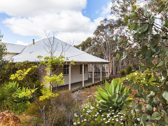 145 Salt Valley Road, Hoddys Well WA 6566