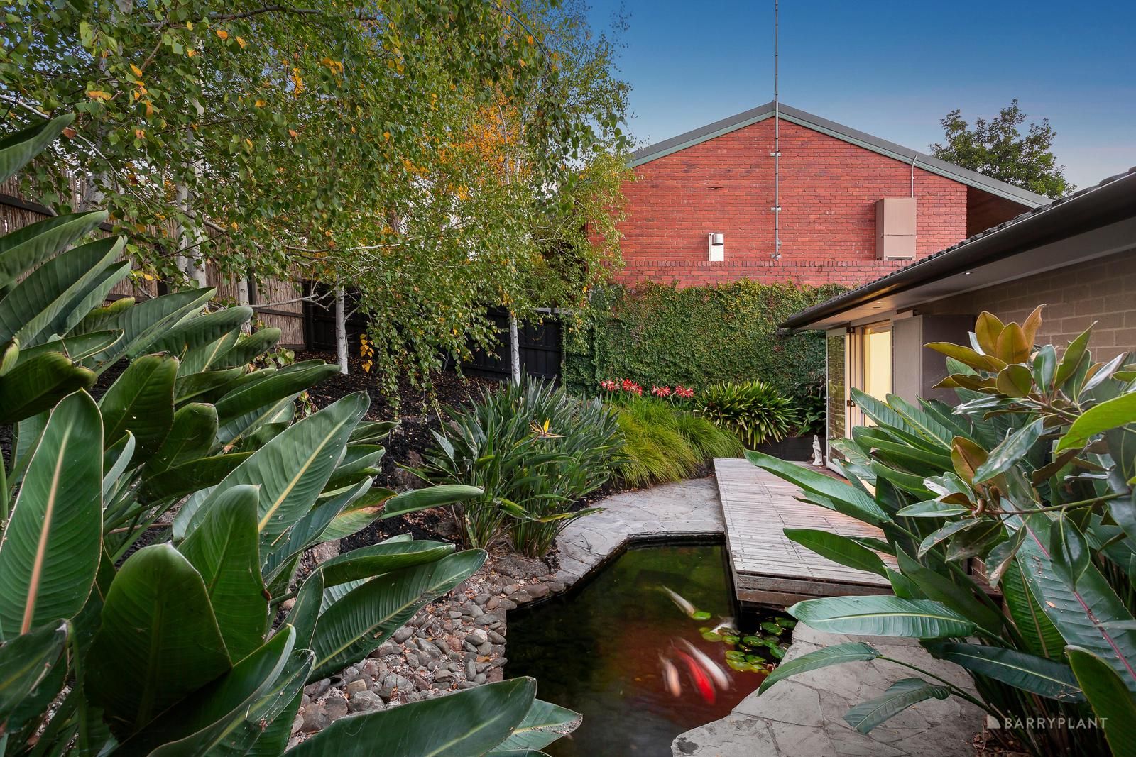 90 Lyon Road, Viewbank VIC 3084, Image 2