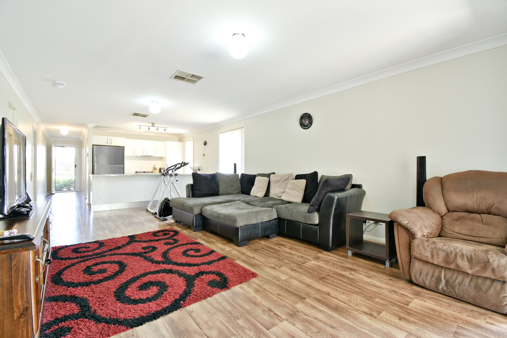 6 Glenshee Close, Dubbo NSW 2830, Image 1