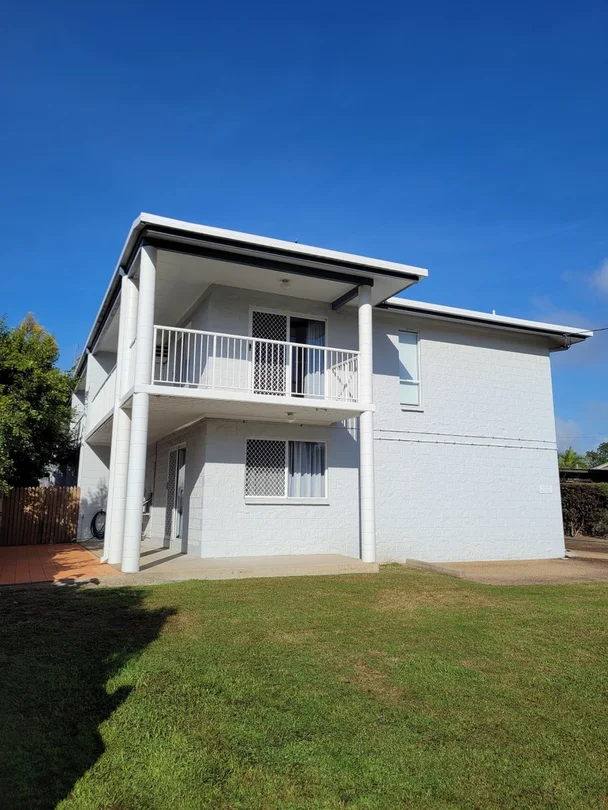 1/20 Carr Street, Hermit Park QLD 4812
