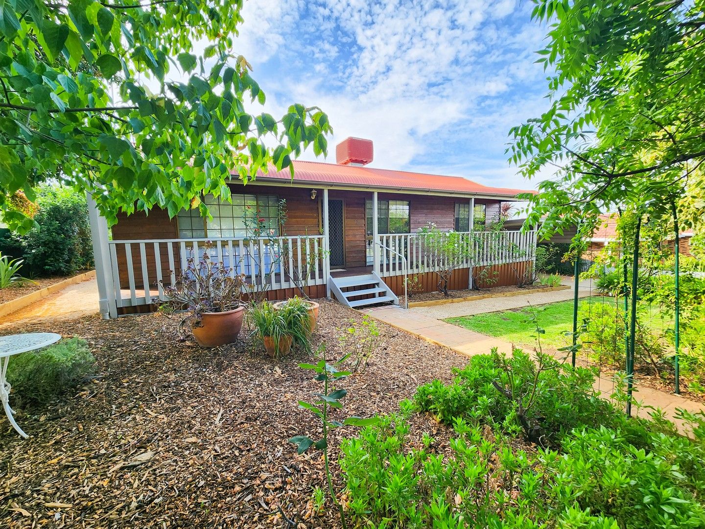 7 Basil Avenue, Parkes NSW 2870, Image 0