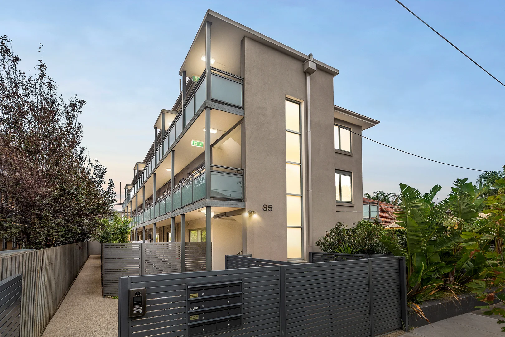 Additional image 2 of 3/35 Pine Avenue, Elwood VIC 3184