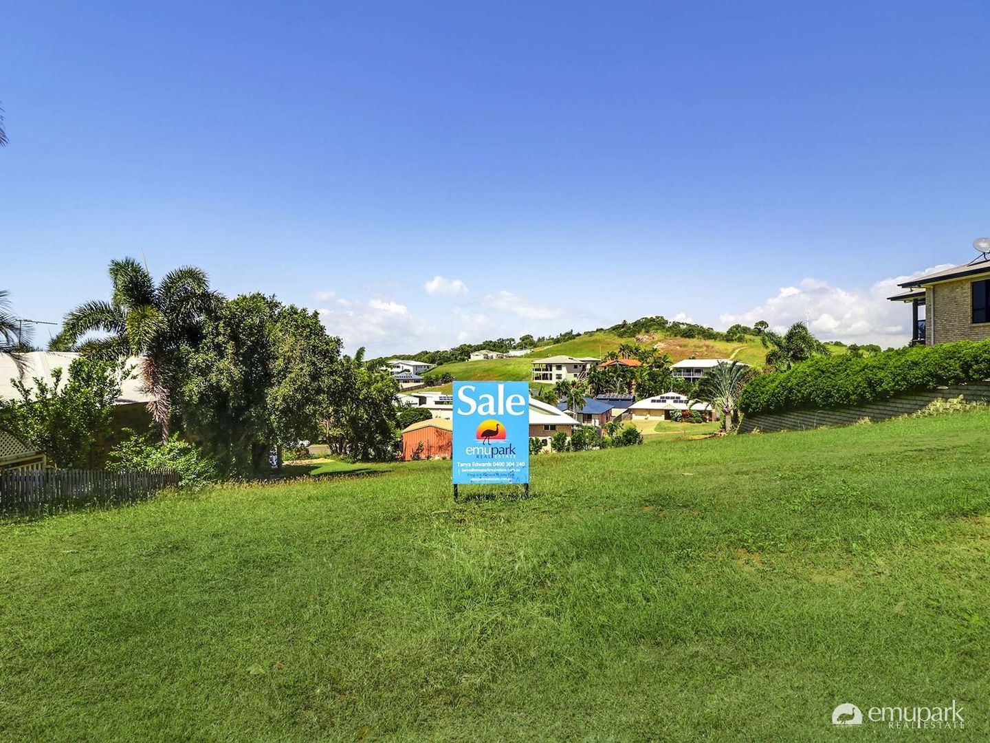 24 Livistonia Crescent, Emu Park QLD 4710, Image 2