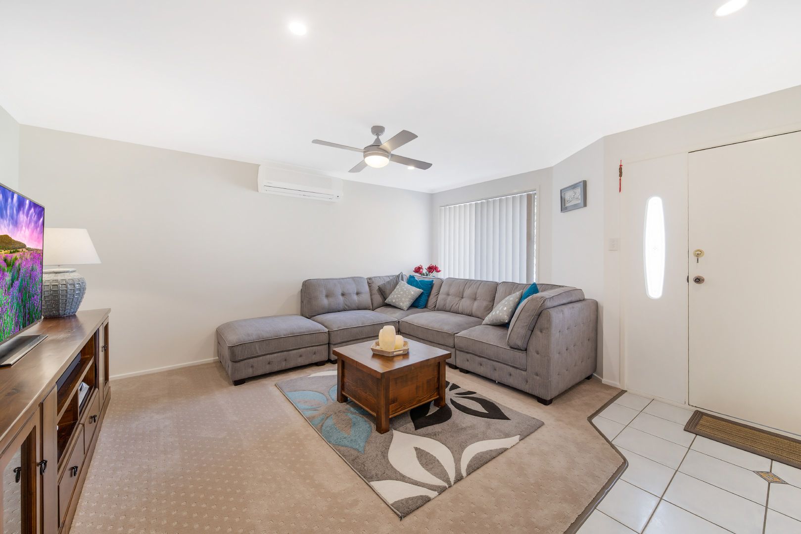 10 Lincoln Court, Heritage Park QLD 4118, Image 1