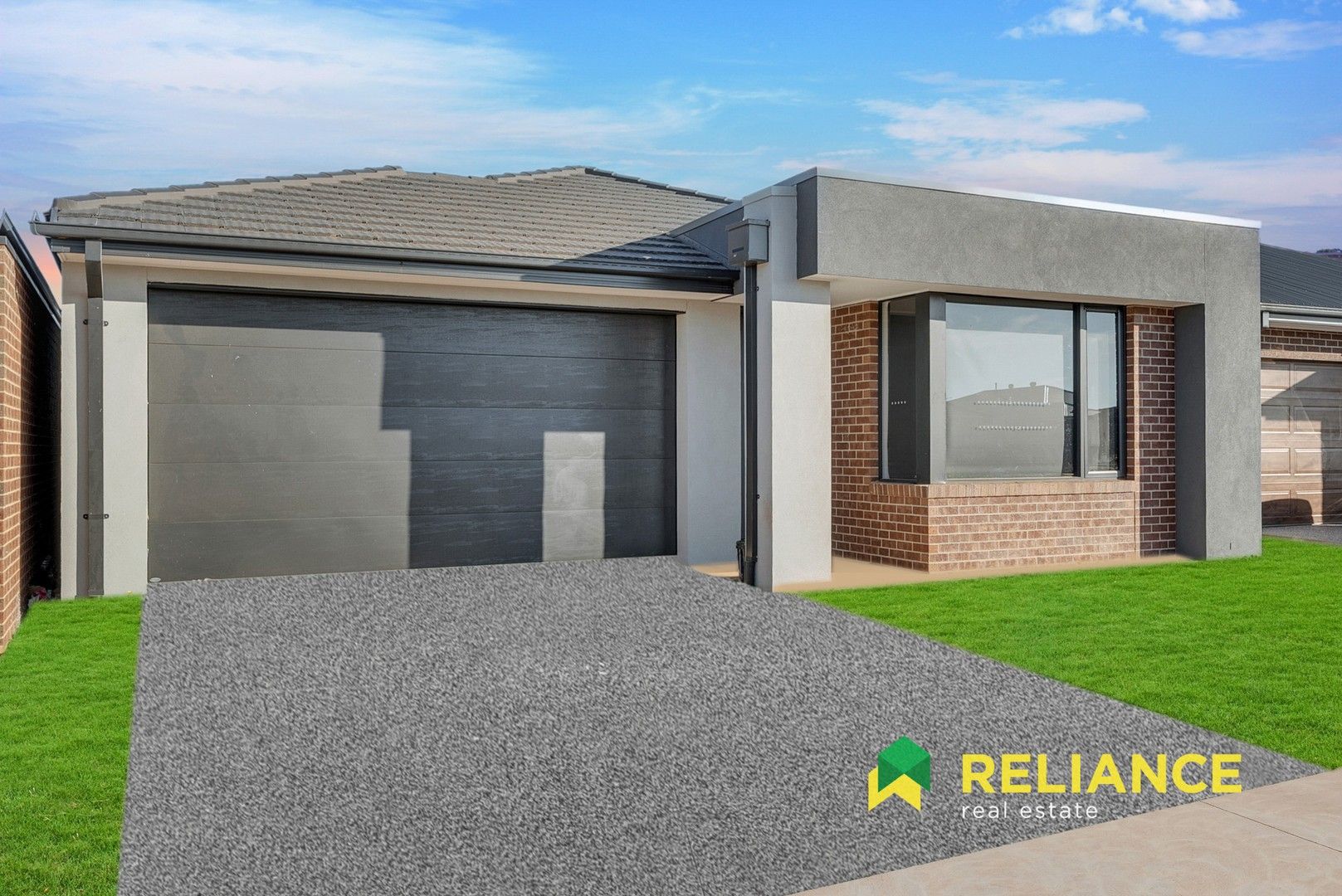 4 bedrooms House in 20 Stonneyburn Road THORNHILL PARK VIC, 3335