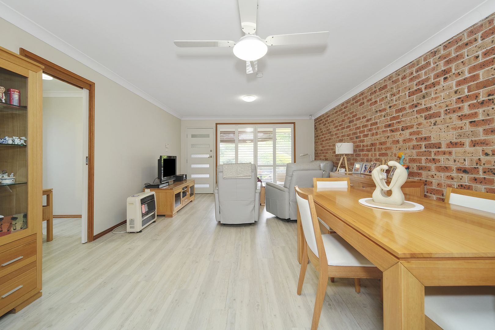 2/2A Beverley Crescent, New Lambton Heights NSW 2305, Image 2