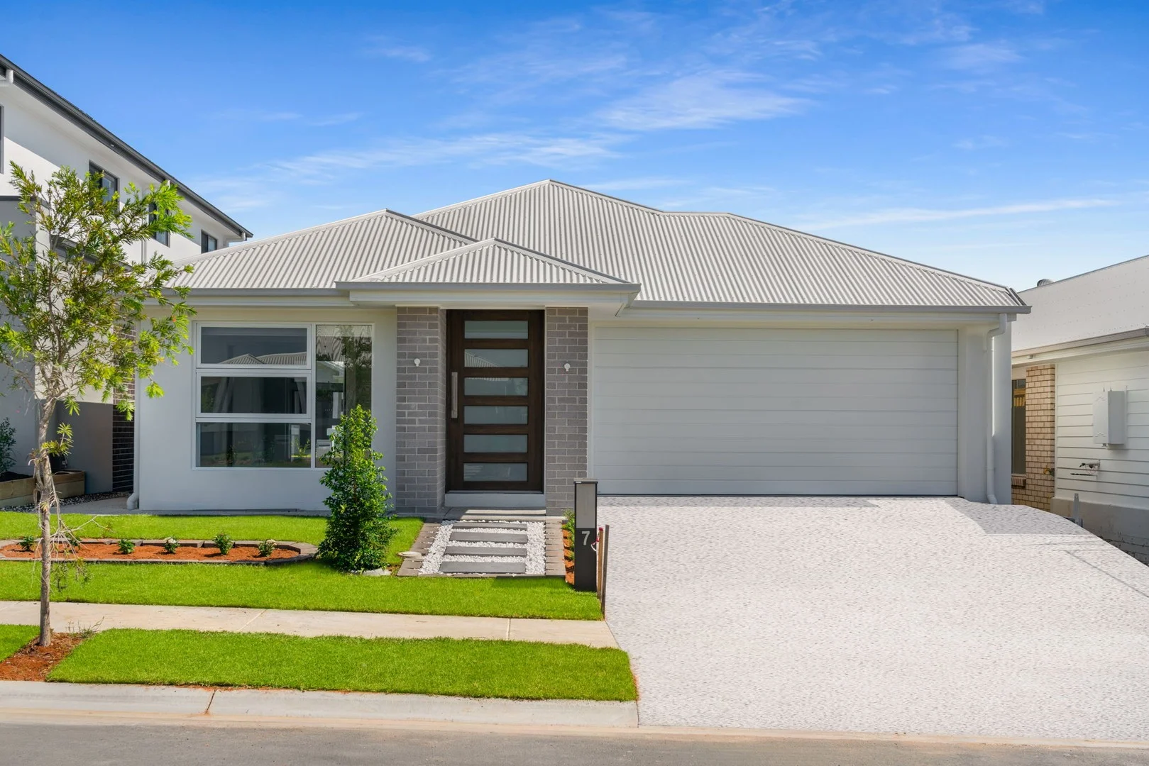 7 Crimson Street, Greenbank QLD 4124