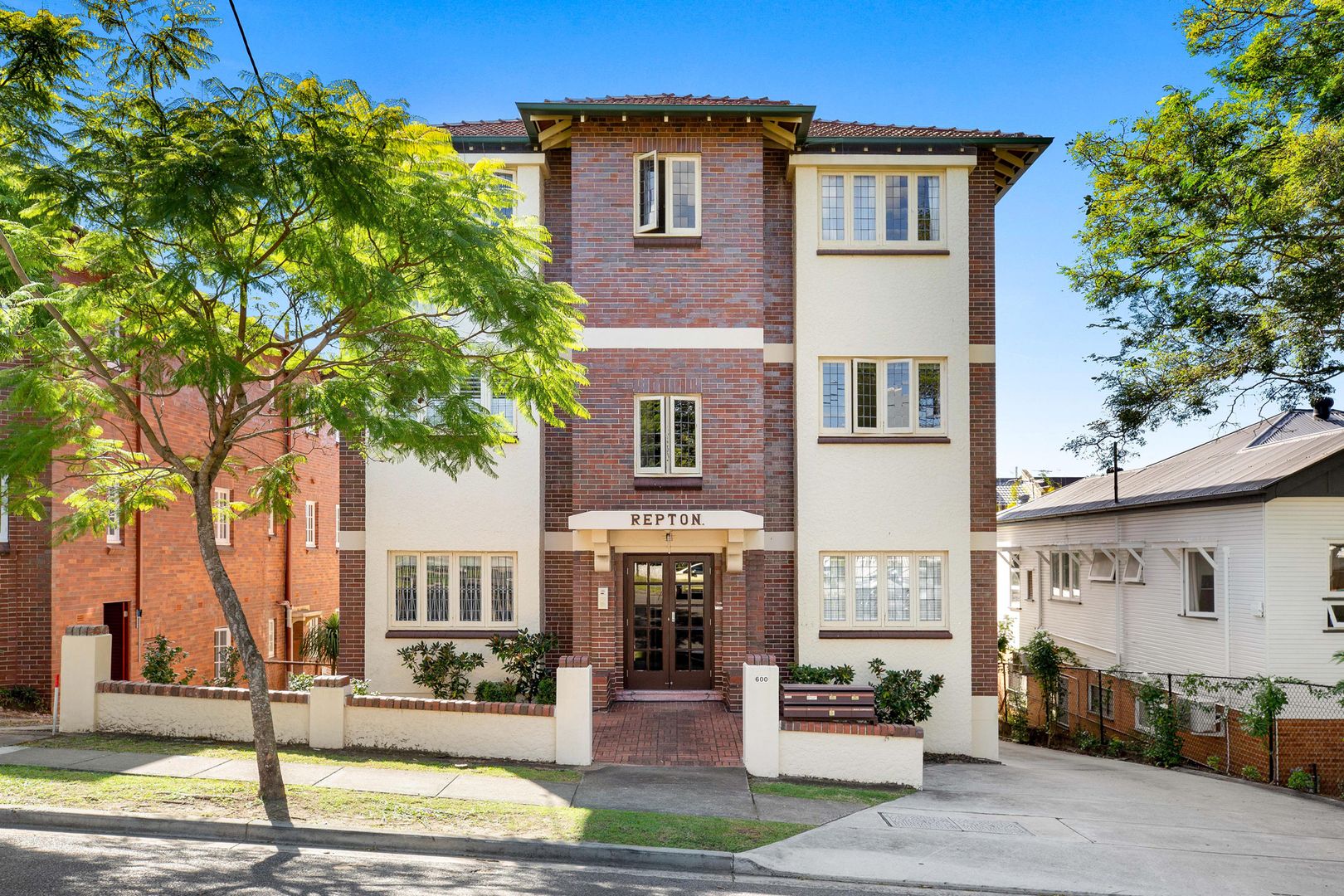 1/600 Lower Bowen Terrace, New Farm Property History & Address