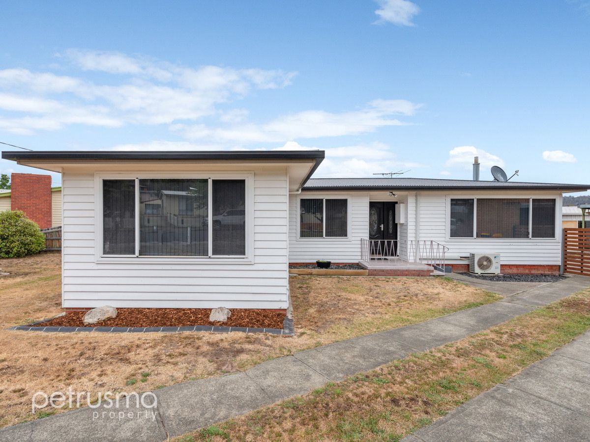 15 Murdoch Avenue, New Norfolk TAS 7140, Image 0