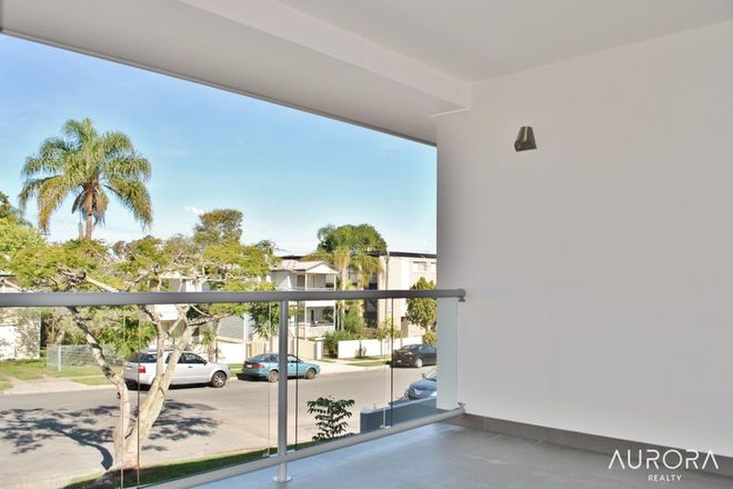 Picture of 2/36 Hall Street, NORTHGATE QLD 4013