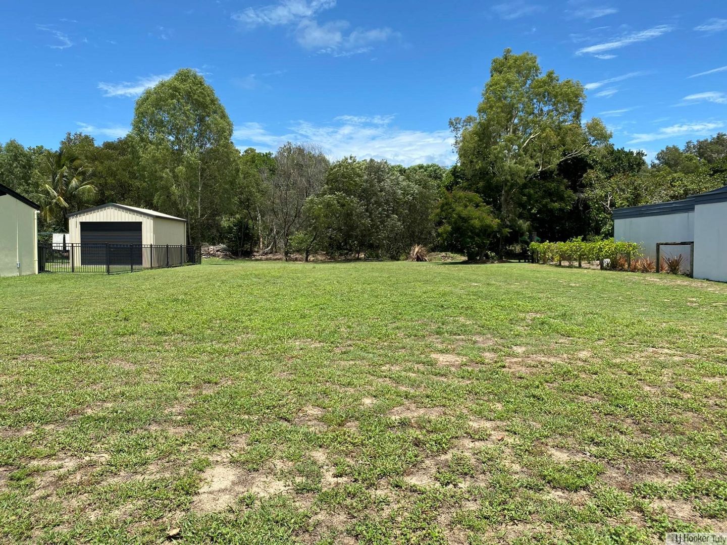 107 Taylor Street, Tully Heads QLD 4854, Image 2