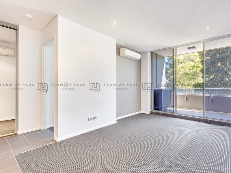 1 bedrooms Apartment / Unit / Flat in 438/3 Loftus Street TURRELLA NSW, 2205