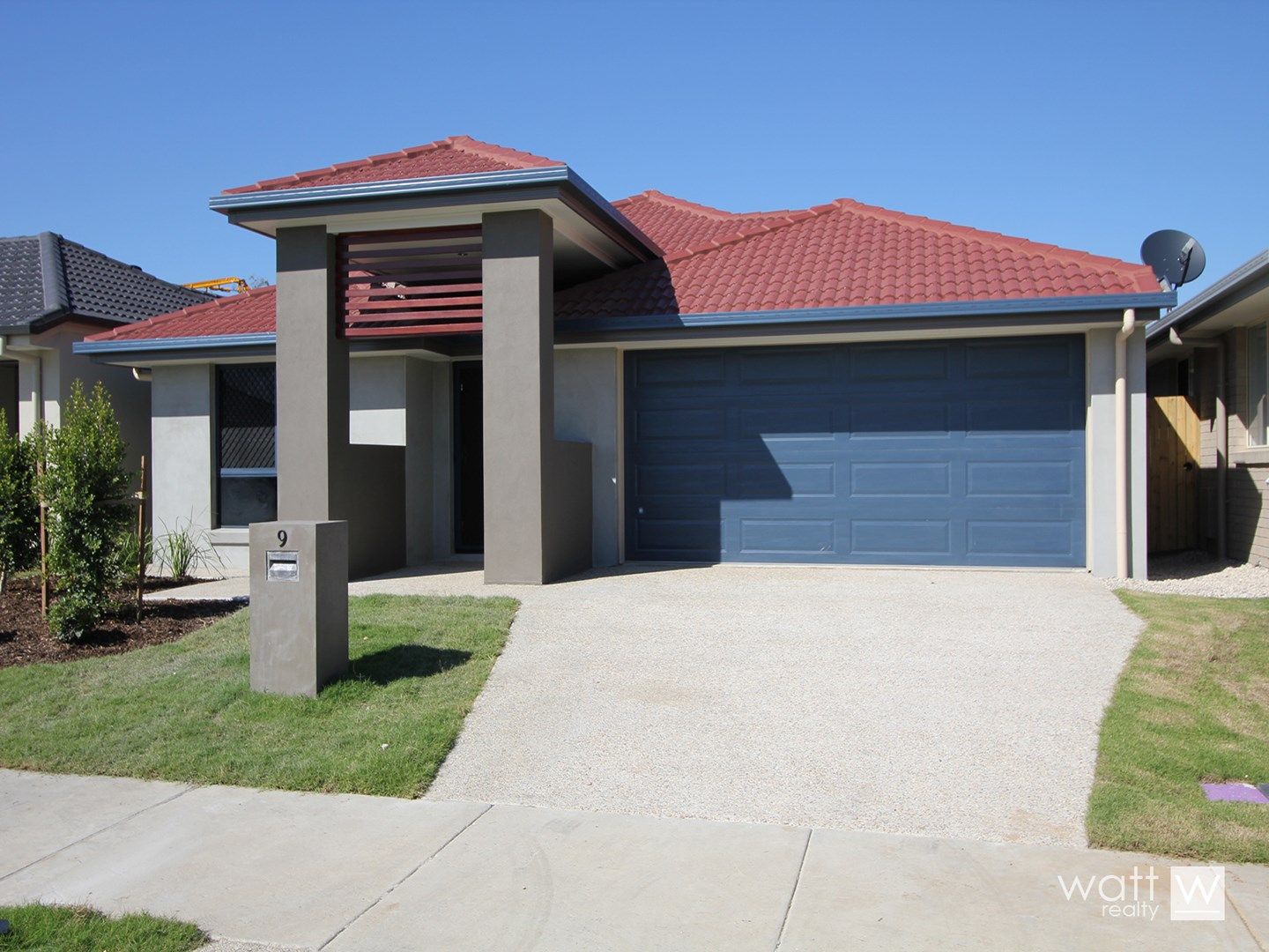 4 bedrooms House in 9 Ravenbourne Street FITZGIBBON QLD, 4018