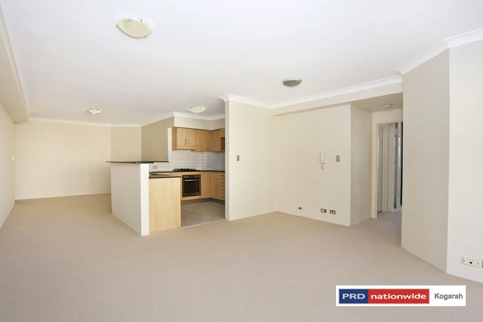 2 bedrooms Apartment / Unit / Flat in Unit 8/24 Belgrave Street KOGARAH NSW, 2217