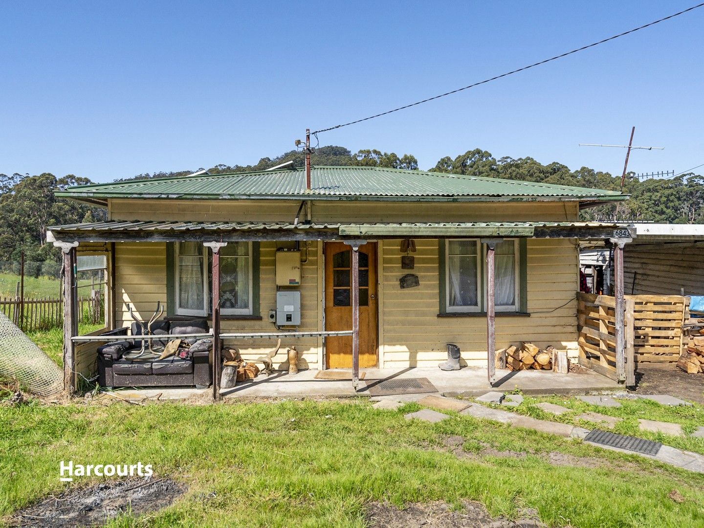 2 bedrooms House in 6843 Huon Highway DOVER TAS, 7117