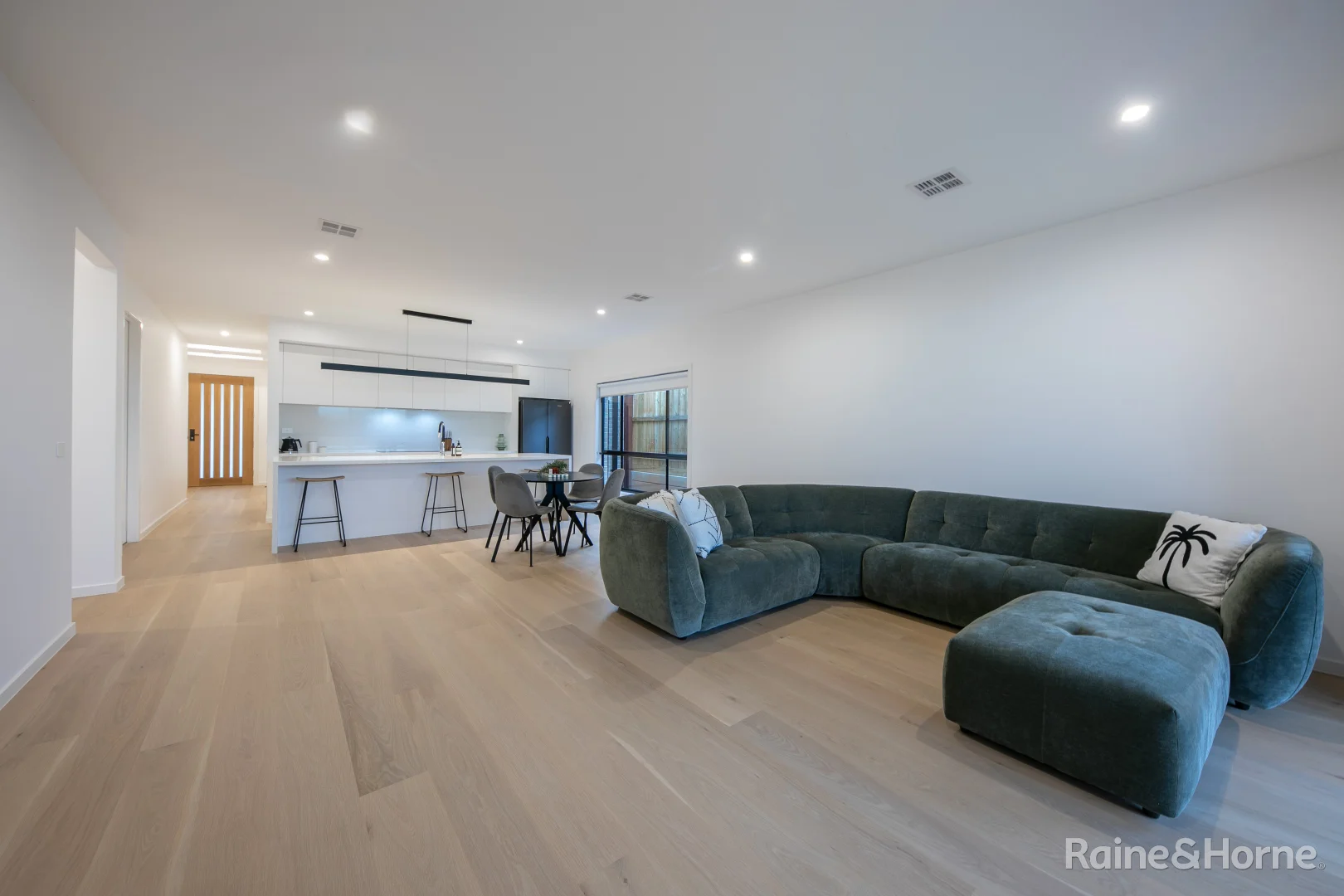 Additional image 17 of 25 Delia Avenue, Sunbury VIC 3429