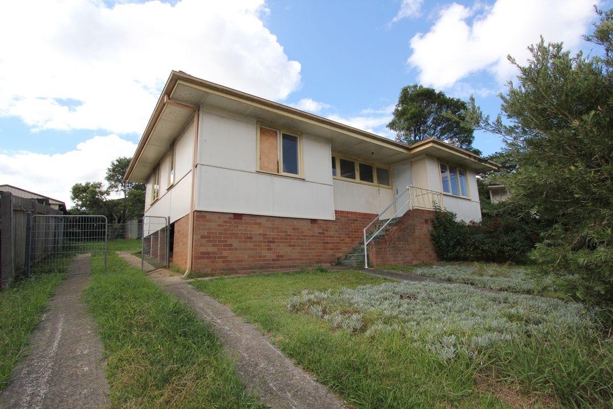 5 Lomani Street, Busby NSW 2168, Image 0