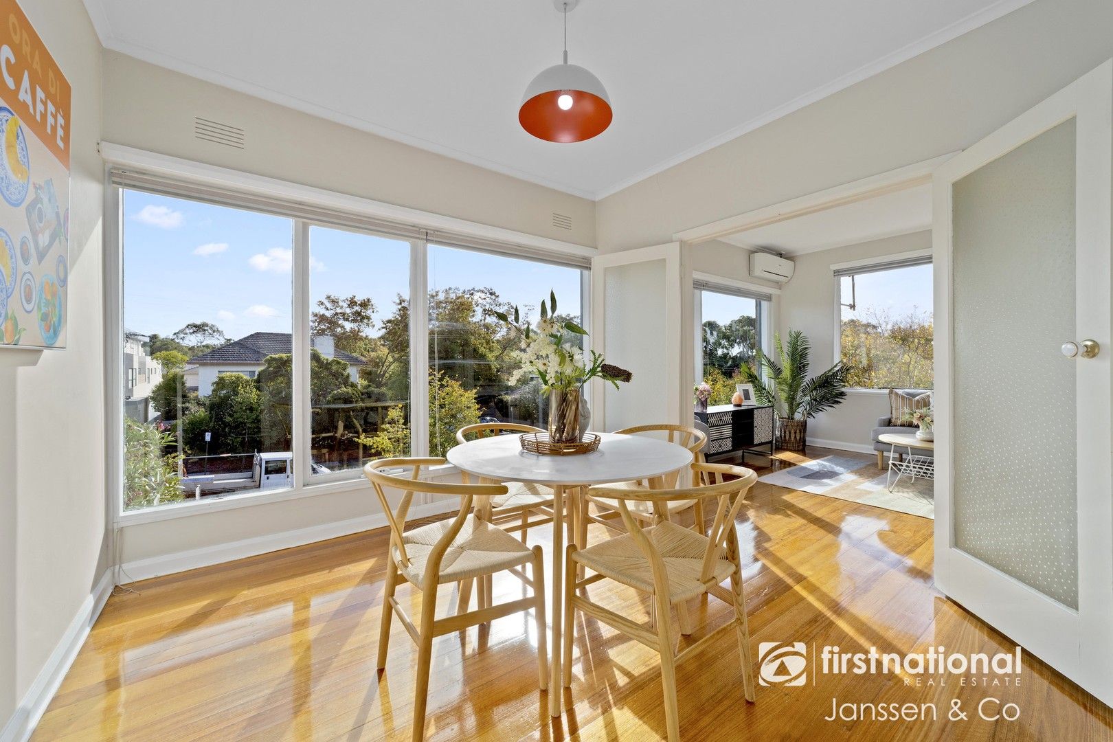 2 bedrooms Apartment / Unit / Flat in 5/1096 Burke Road BALWYN NORTH VIC, 3104