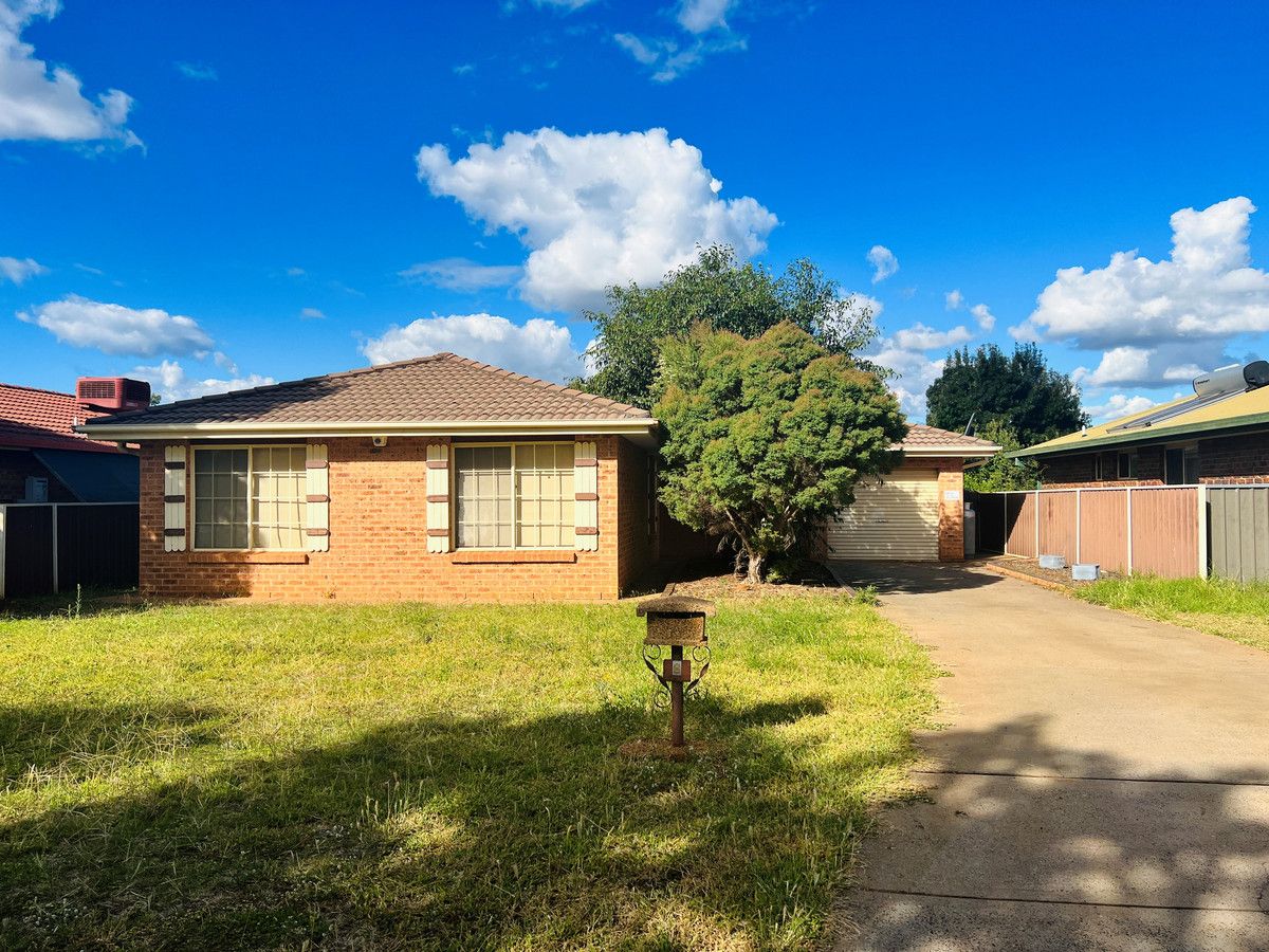 4 bedrooms House in 6 Hellyer Court DUBBO NSW, 2830