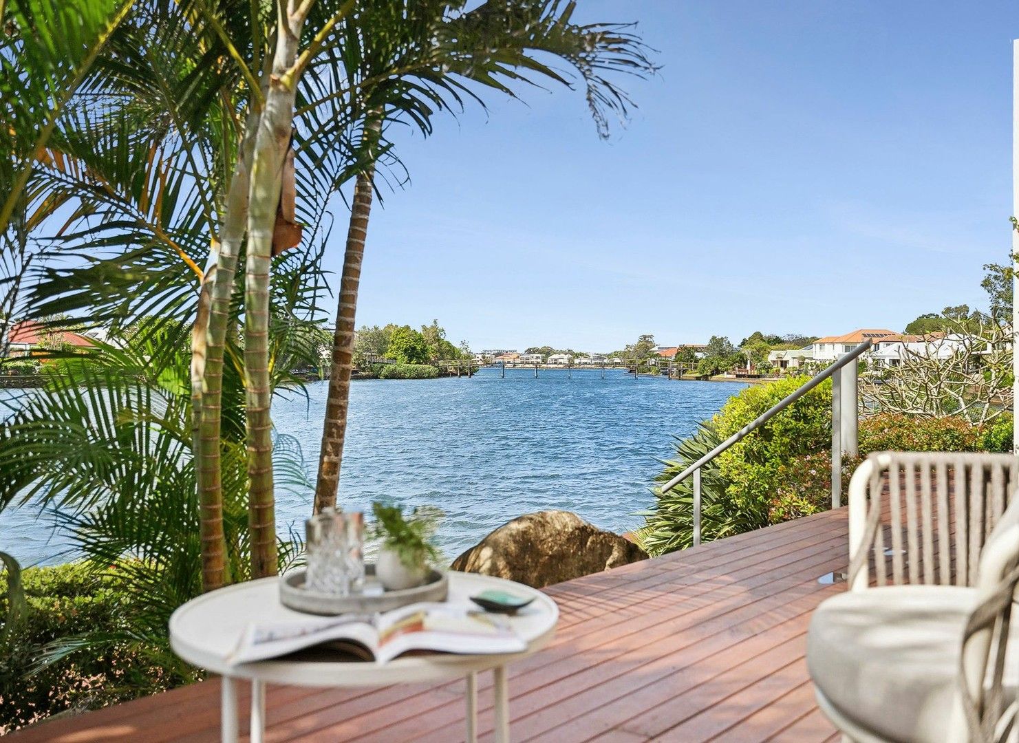 4 bedrooms House in 3 Tamarind Place TWIN WATERS QLD, 4564