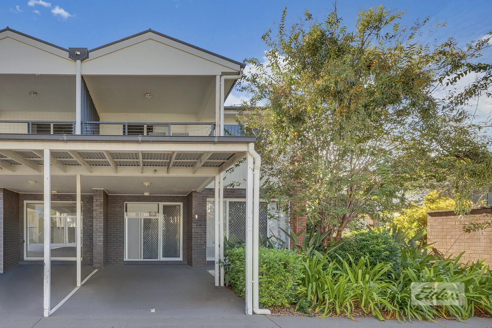1/14 Fowler Street, West Gladstone QLD 4680