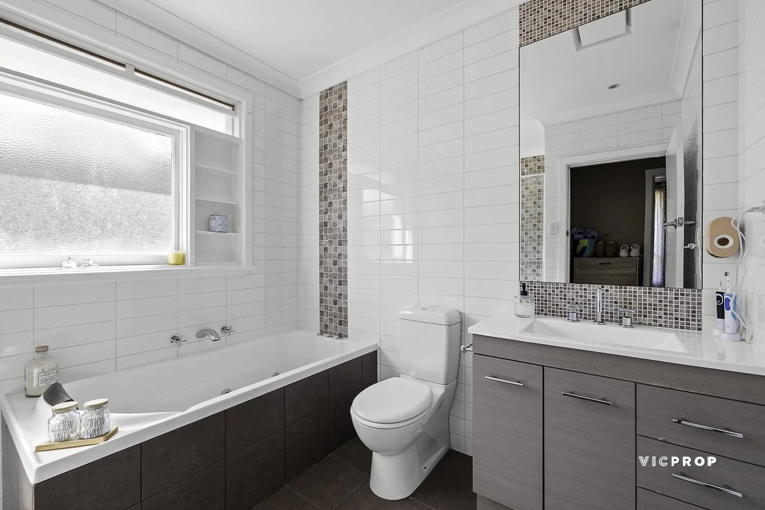 Additional image 13 of 8 Kalang Road, Glenroy VIC 3046