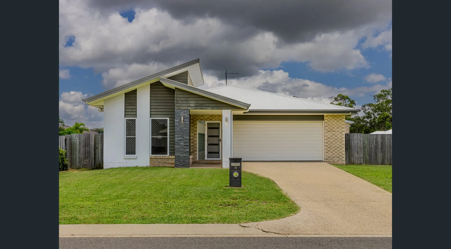 11 Sundew Street, New Auckland QLD 4680