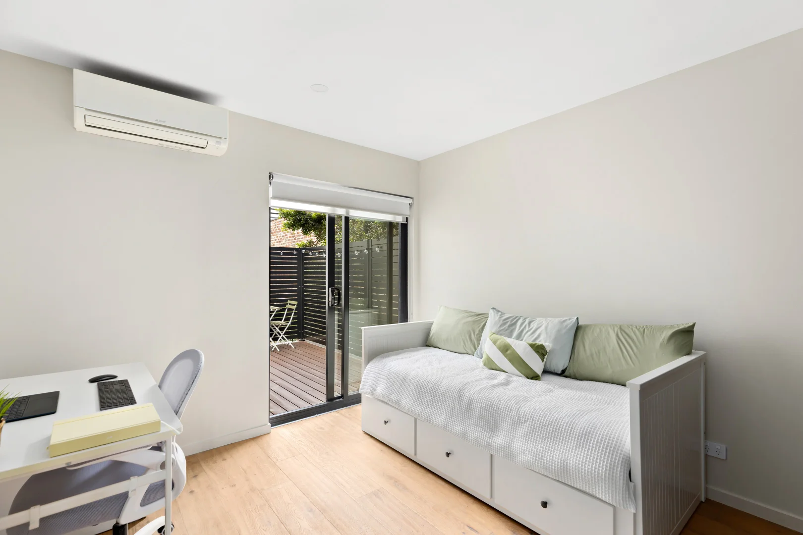 Additional image 6 of 2/24 Cotham Road, Kew VIC 3101