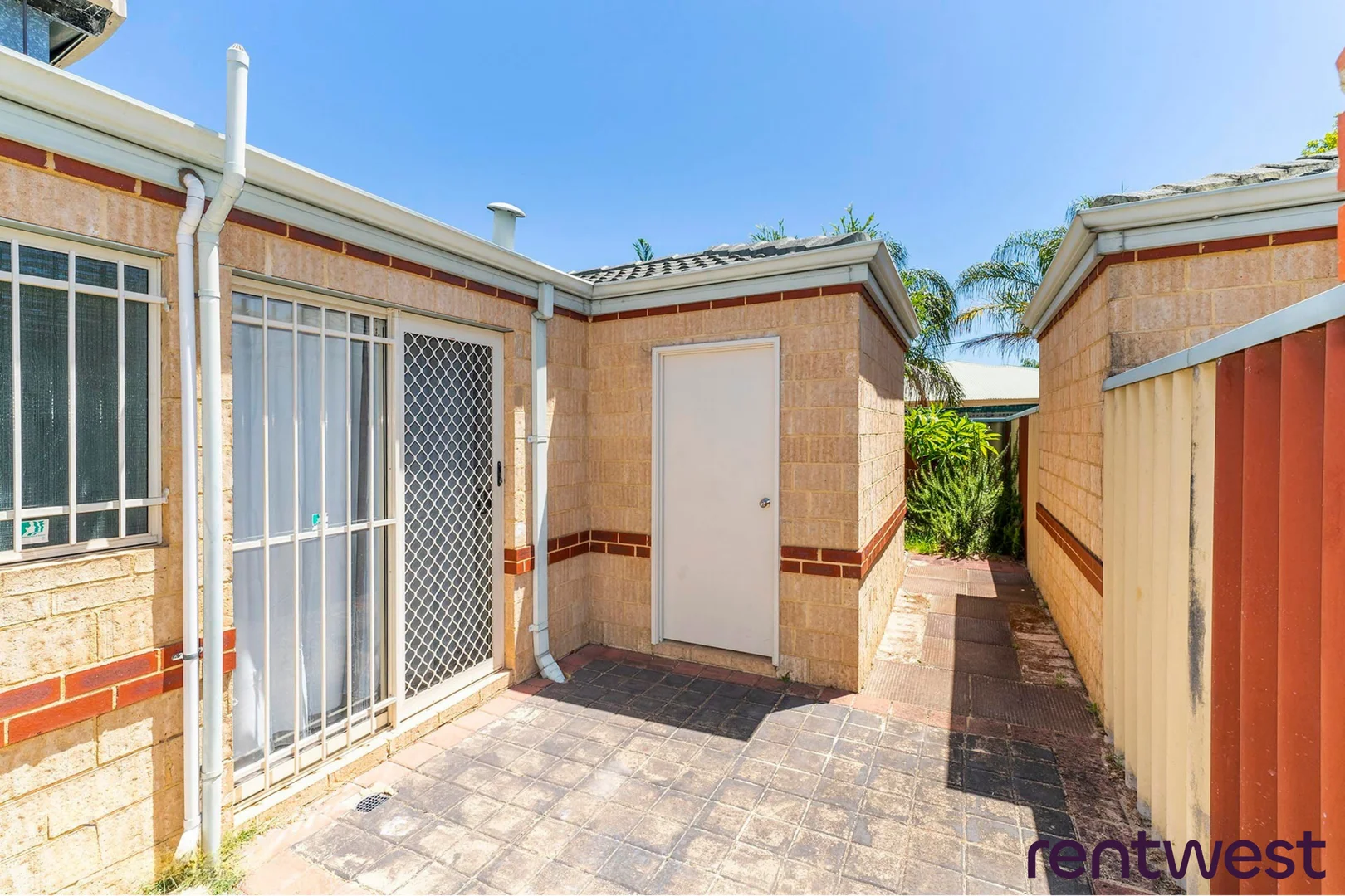 Additional image 26 of 8/61 Rochester Avenue, Beckenham WA 6107