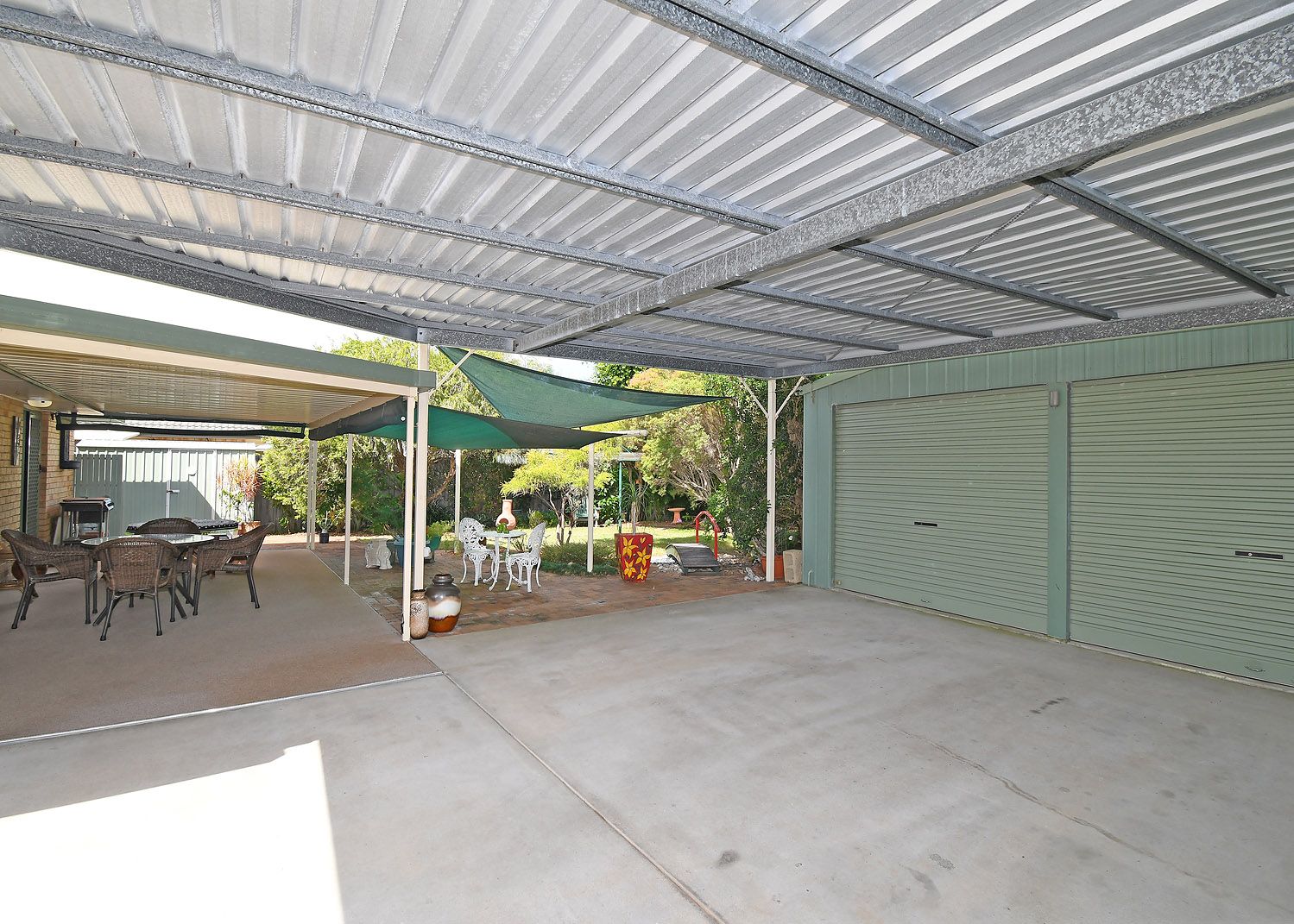 4 Lester Crescent, Torquay QLD 4655, Image 2