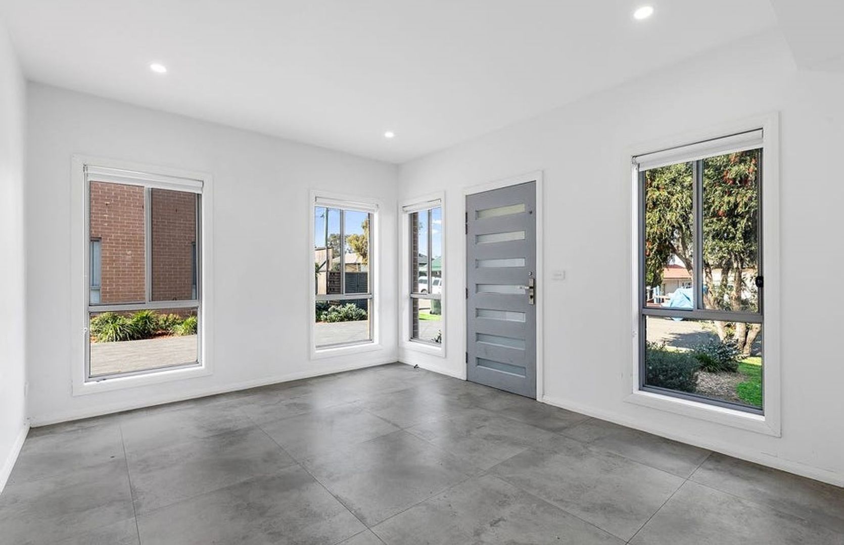 8/11-13 Marsh Parade, Casula NSW 2170, Image 1