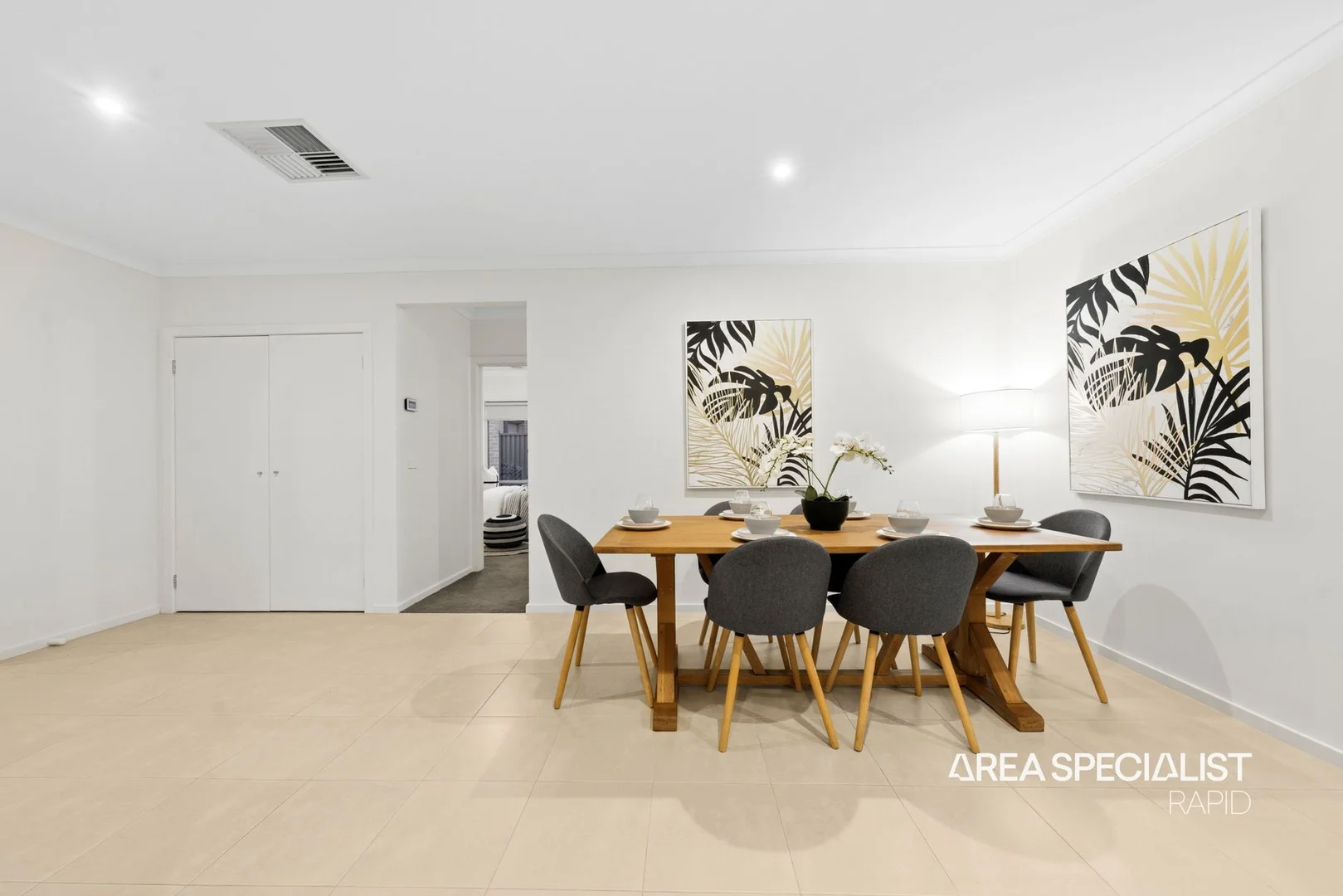 Additional image 8 of 4 Almondbank Road, Cranbourne East VIC 3977