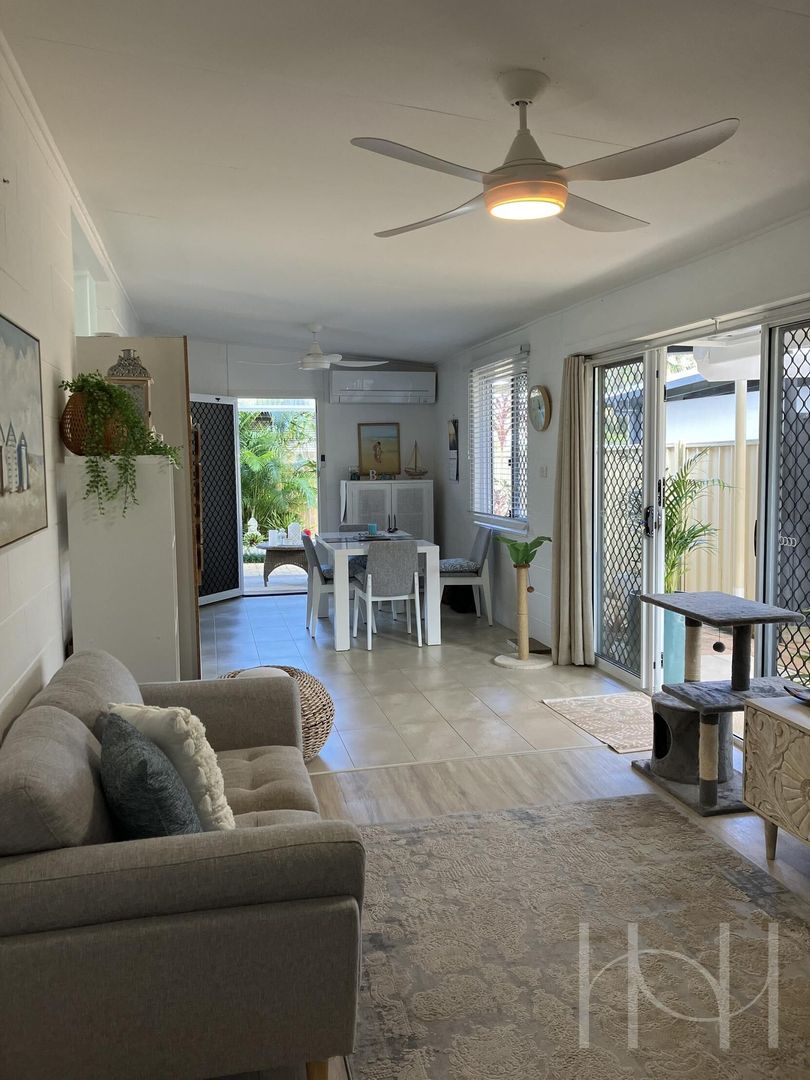 4/548 Oxley Avenue, Redcliffe QLD 4020, Image 2