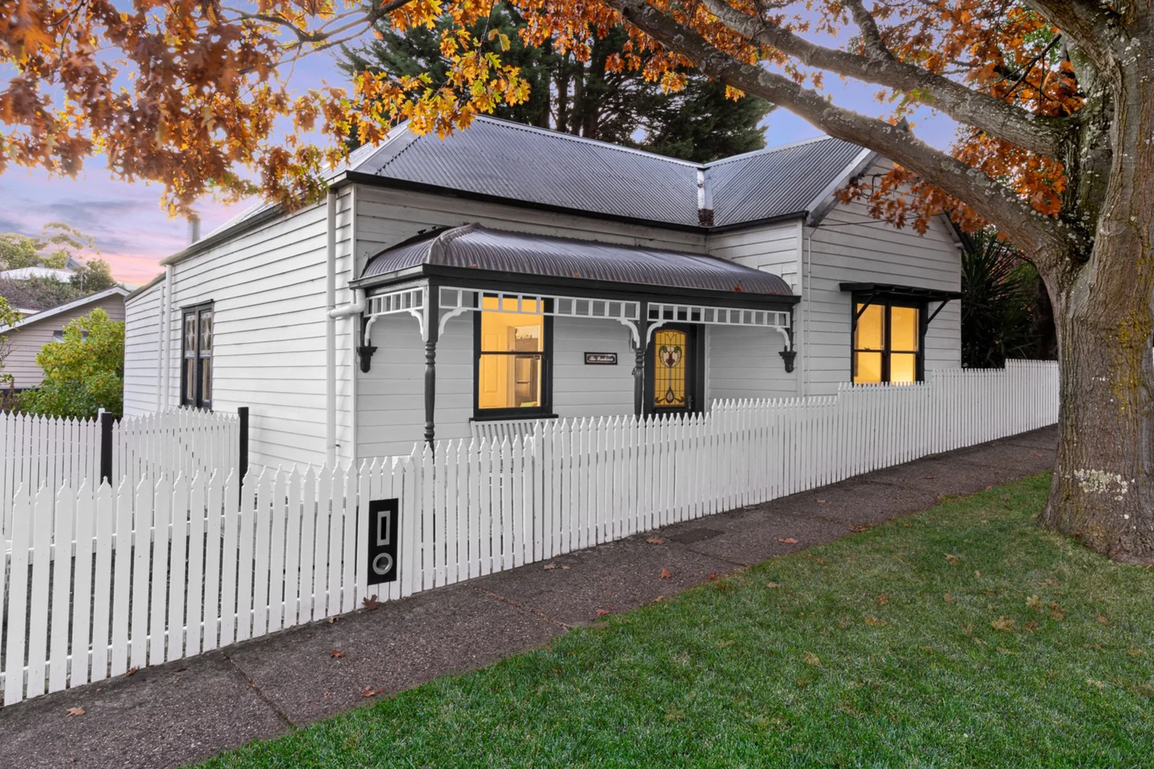 4 Queen Street South, Ballarat East VIC 3350