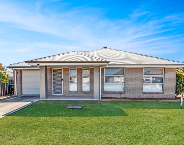 3/9 Sellers Avenue, Rutherford NSW 2320