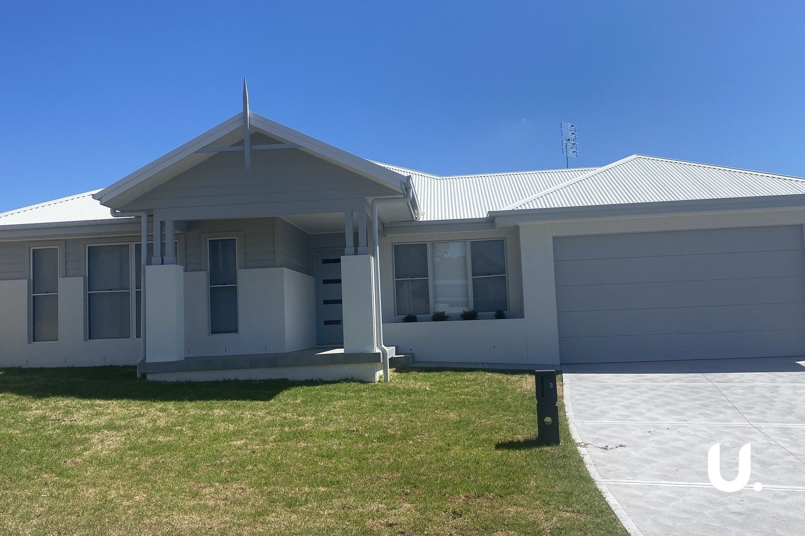 5 bedrooms House in 3 Wren Way NORTH ROTHBURY NSW, 2335