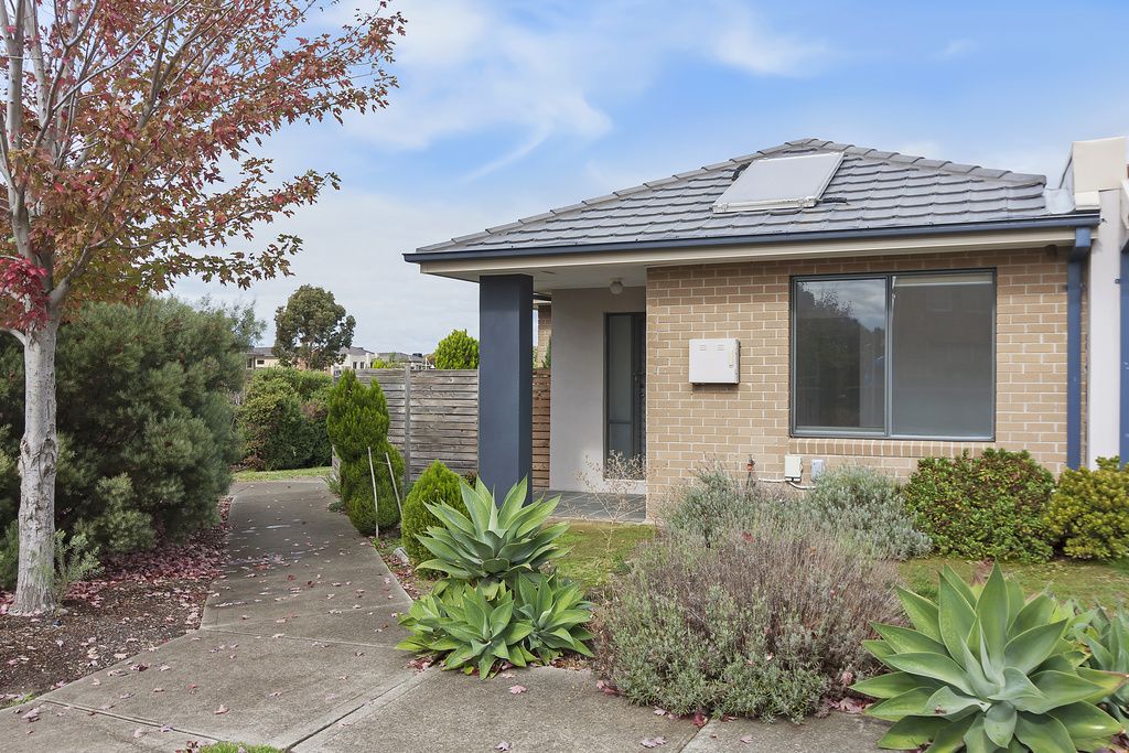 21 Loveridge Way, South Morang VIC 3752, Image 0