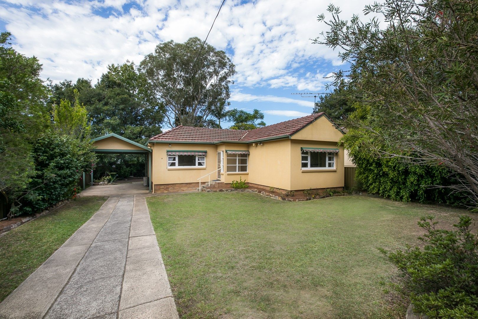 16 Orana Avenue, Kirrawee NSW 2232, Image 0