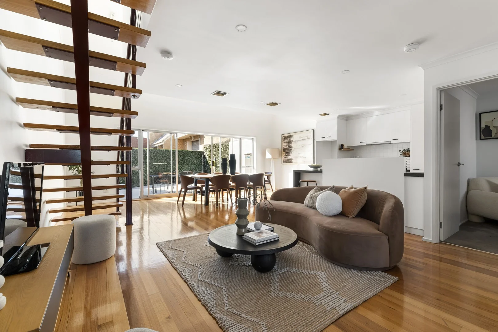 Primary image of 44 Warrs Avenue, Preston VIC 3072