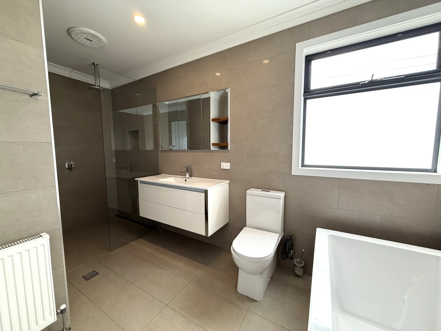 Additional image 4 of 12 Manfred Street, Watsonia VIC 3087