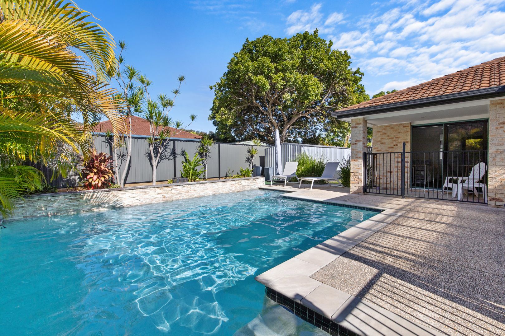 17 Neeson Place, Currumbin Waters QLD 4223, Image 2