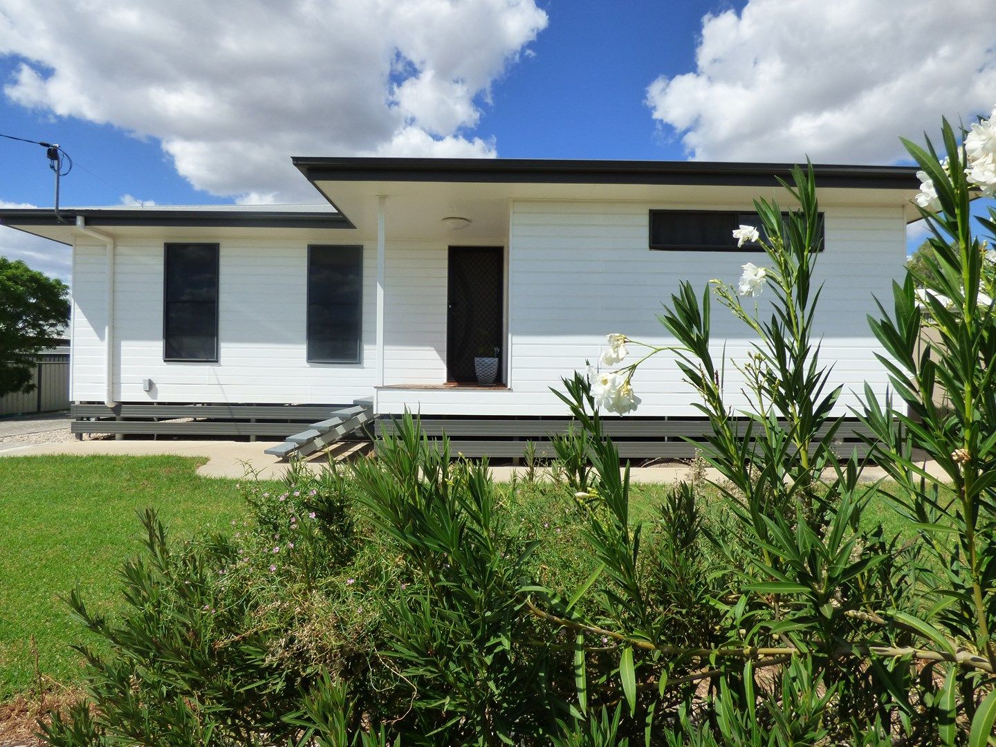 30 Robusta Drive, Roma QLD 4455, Image 0