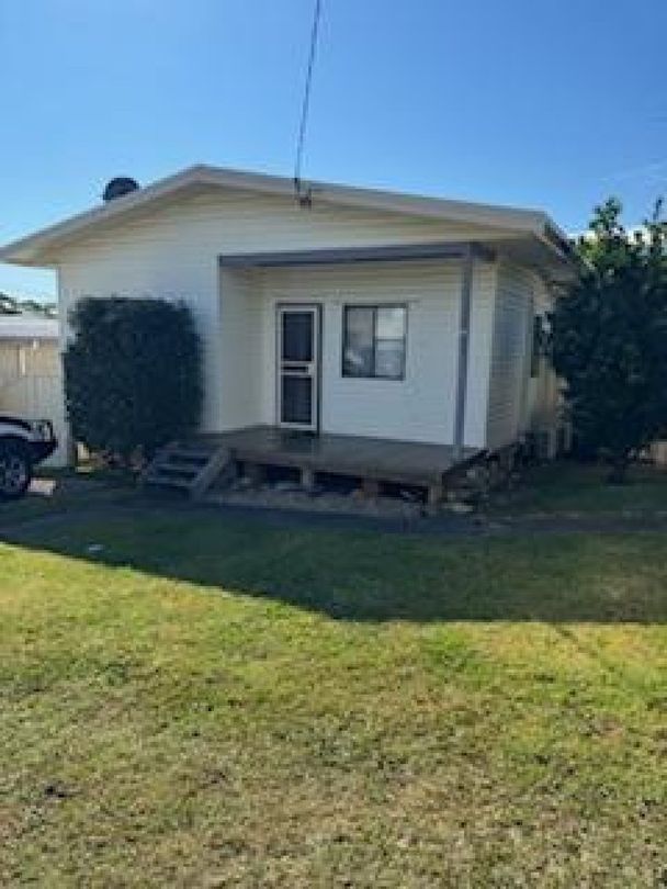 90 Third Street, Warragamba NSW 2752 House For Rent 480 Domain