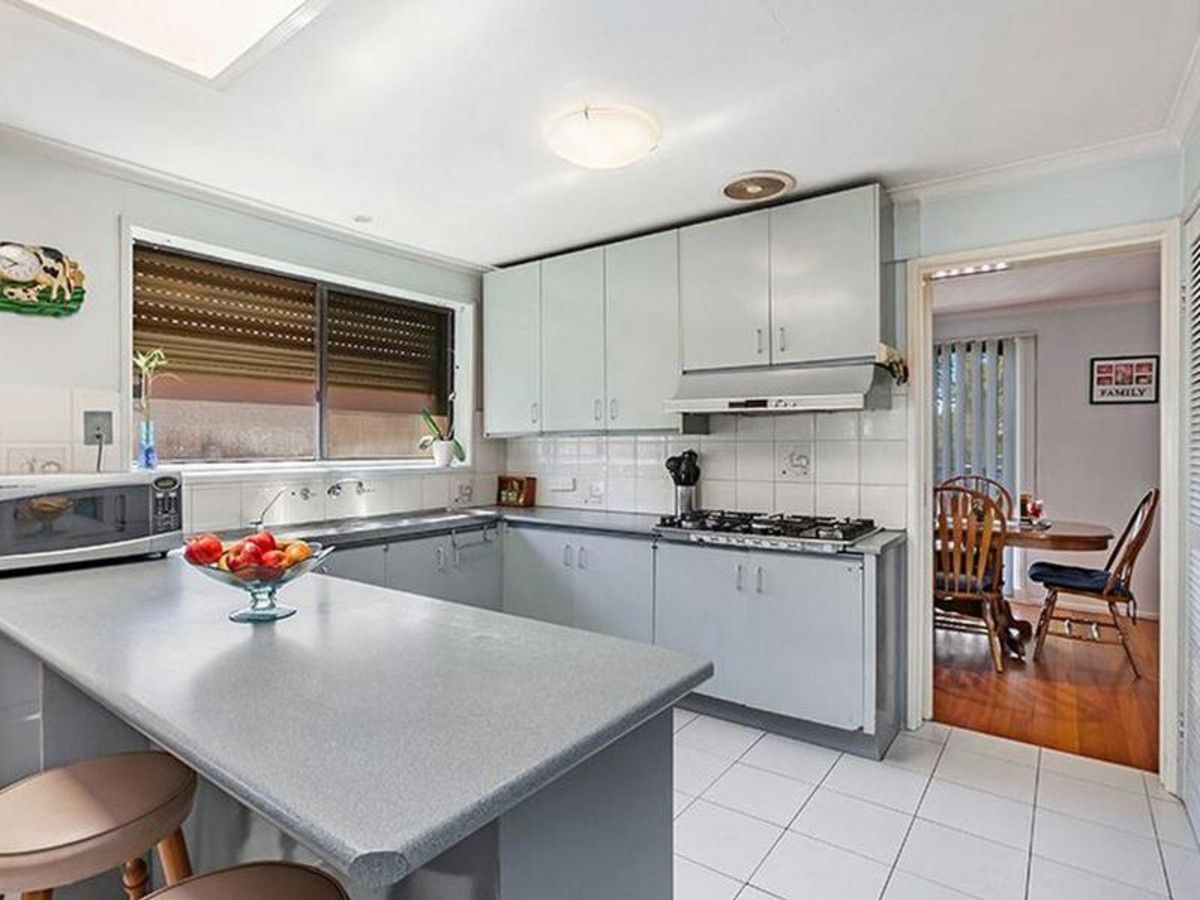 140 Mill Park Drive, Mill Park VIC 3082, Image 2